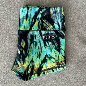 Fleo High Rise Original Feather Glow- MEDIUM